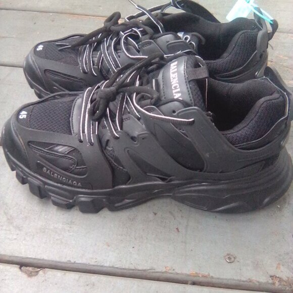 Balenciaga men's sneakers - Picture 1 of 4
